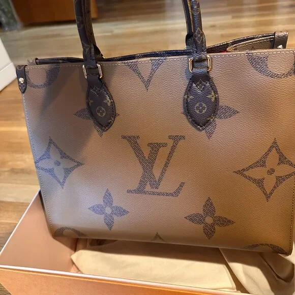 Louis Vuitton On The Go Tote MM Brown Monogram Reverse Leather - Picture 2 of 6